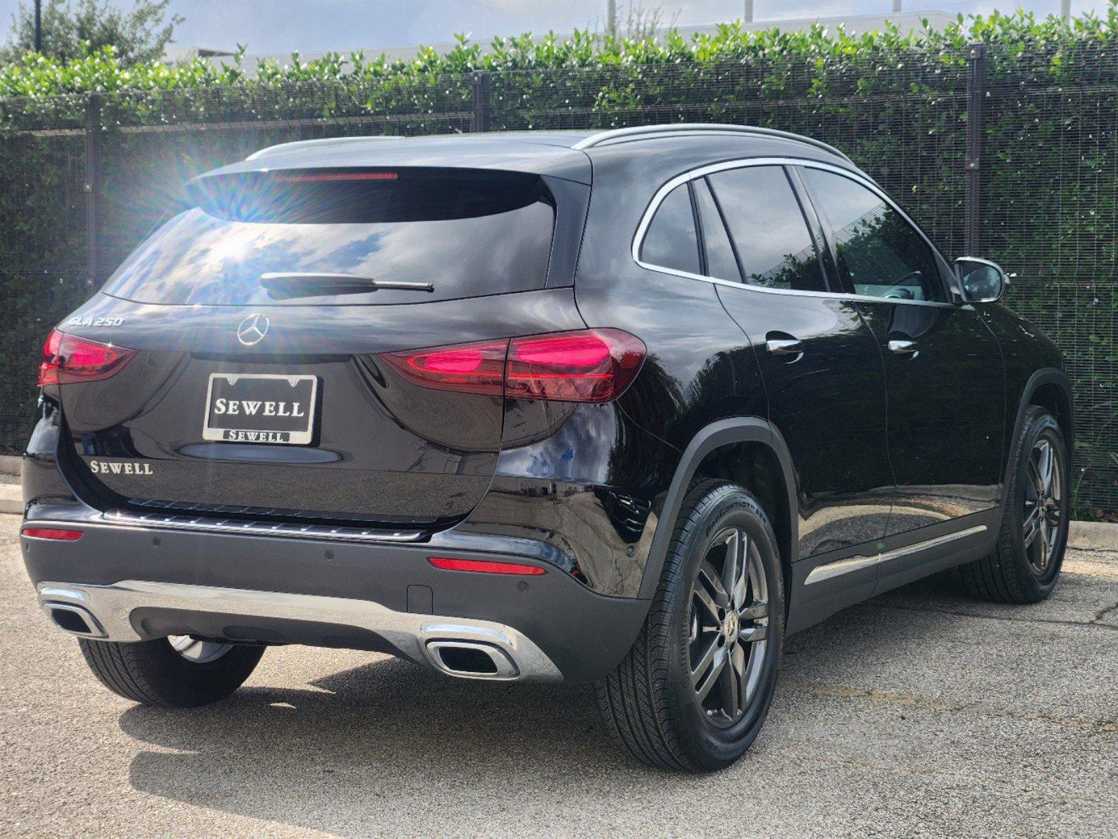 2025 Mercedes-Benz GLA Vehicle Photo in HOUSTON, TX 77079