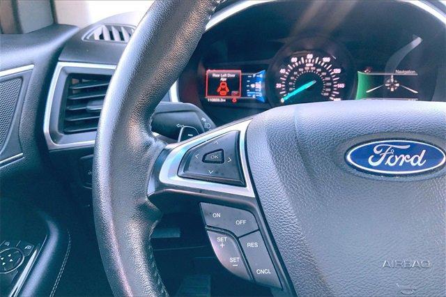 2017 Ford Edge Vehicle Photo in KANSAS CITY, MO 64114-4502