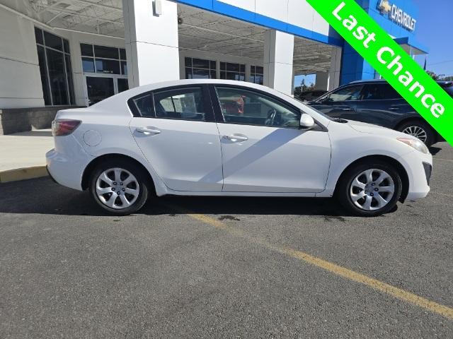 2011 Mazda Mazda3 Vehicle Photo in POST FALLS, ID 83854-5365