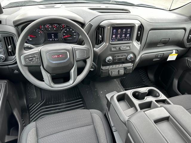 2024 GMC Sierra 1500 Vehicle Photo in LOWELL, MA 01852-4336