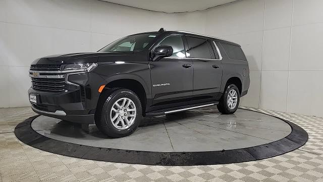 2024 Chevrolet Suburban Vehicle Photo in JOLIET, IL 60435-8135