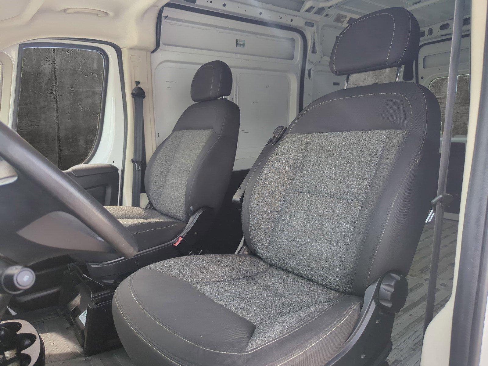 2017 Ram ProMaster Cargo Van Vehicle Photo in Pembroke Pines, FL 33027