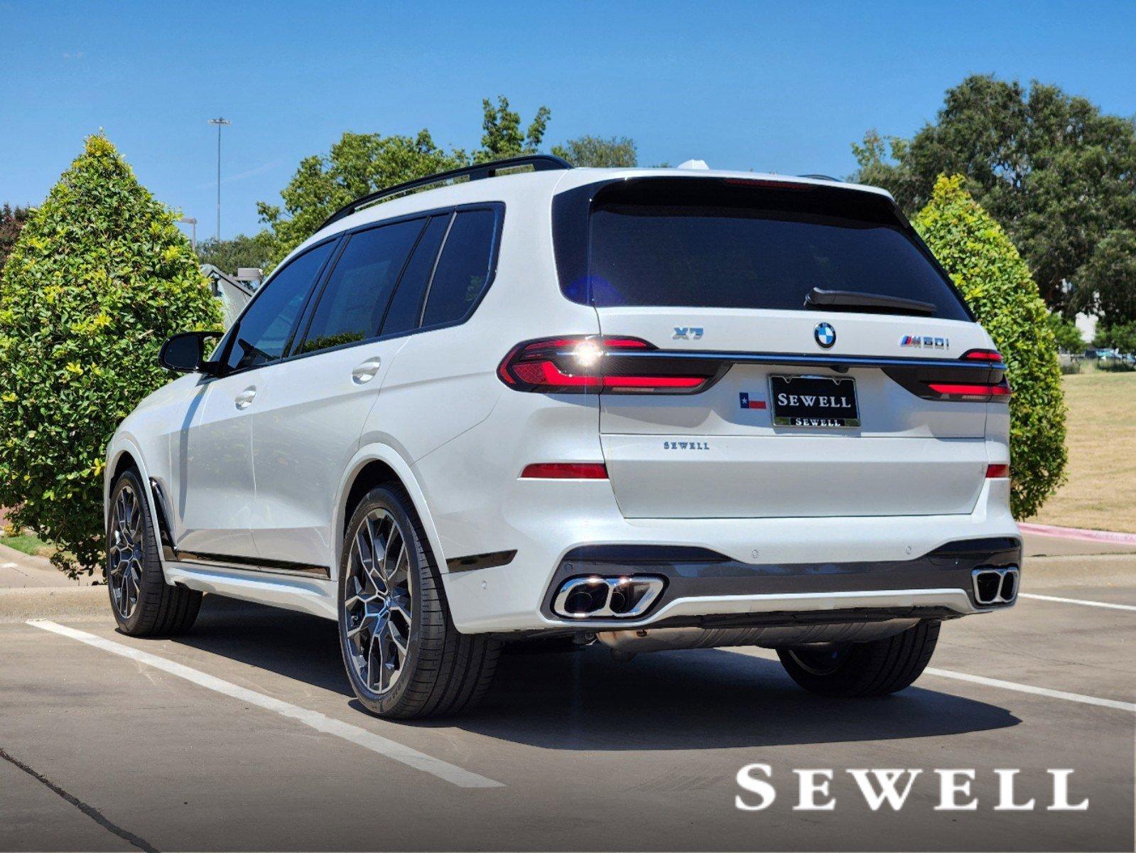 2025 BMW X7 M60i Vehicle Photo in PLANO, TX 75024