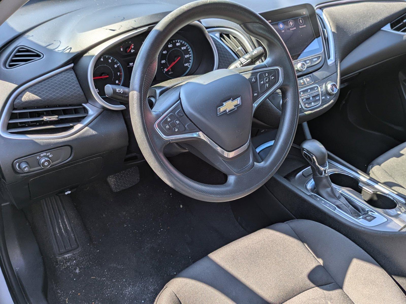 2022 Chevrolet Malibu Vehicle Photo in Clearwater, FL 33761