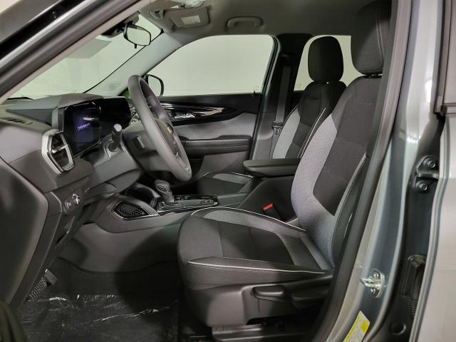 2024 Chevrolet Trailblazer Vehicle Photo in JOLIET, IL 60435-8135