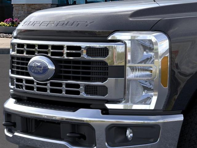 2024 Ford Super Duty F-250 SRW Vehicle Photo in Weatherford, TX 76087