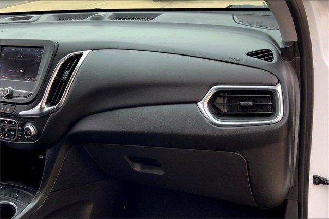 2024 Chevrolet Equinox Vehicle Photo in TOPEKA, KS 66609-0000