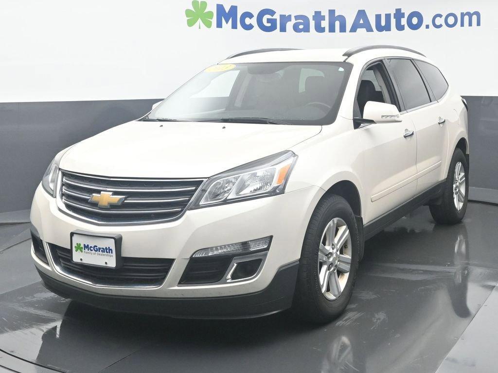 2013 Chevrolet Traverse Vehicle Photo in Cedar Rapids, IA 52402