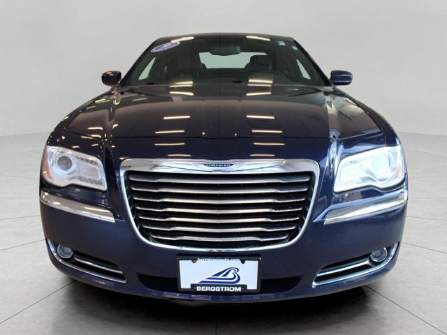 2014 Chrysler 300 Vehicle Photo in Green Bay, WI 54304