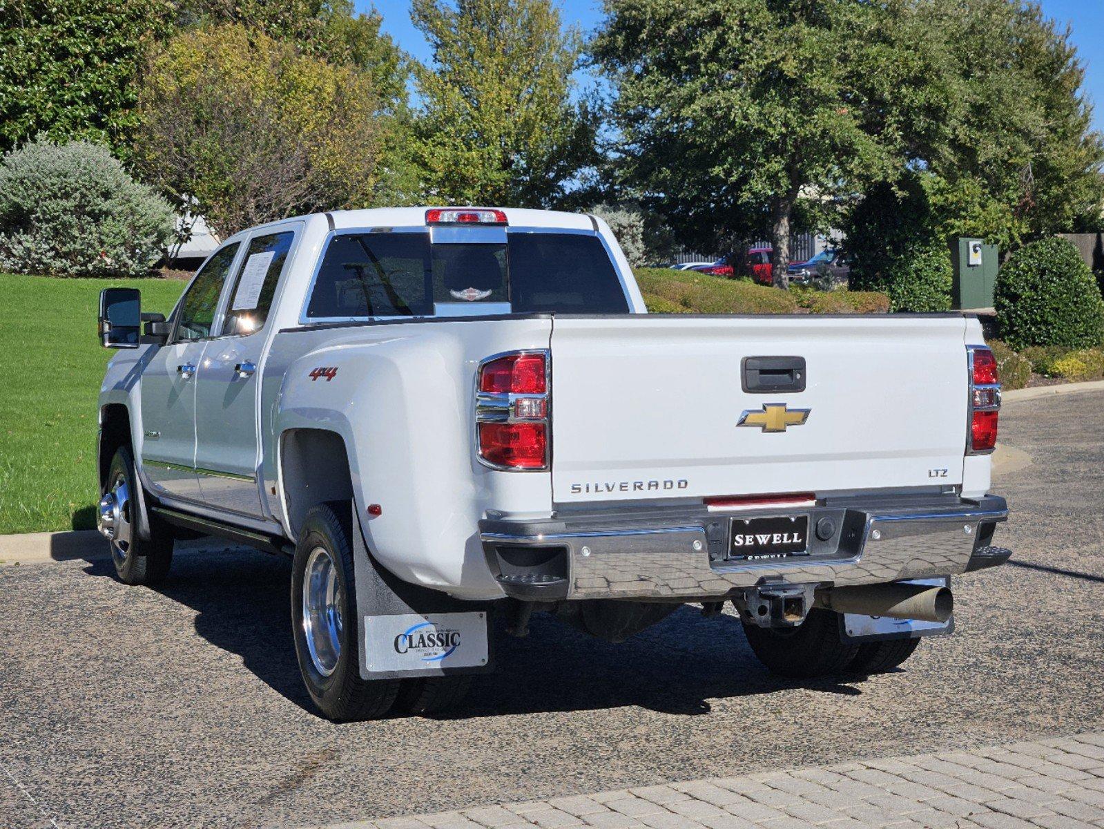 2018 Chevrolet Silverado 3500 HD Vehicle Photo in Fort Worth, TX 76132