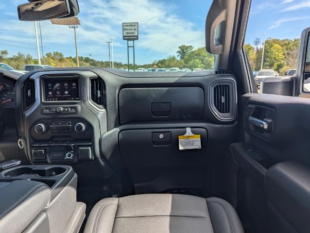 2025 Chevrolet Silverado 3500 HD Chassis Cab Vehicle Photo in POMEROY, OH 45769-1023