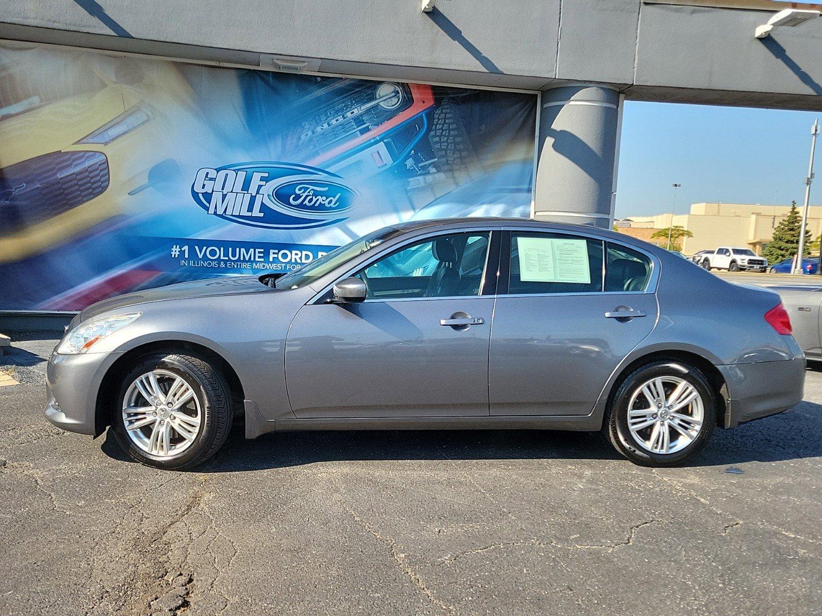 2011 INFINITI G25 Sedan Vehicle Photo in Plainfield, IL 60586