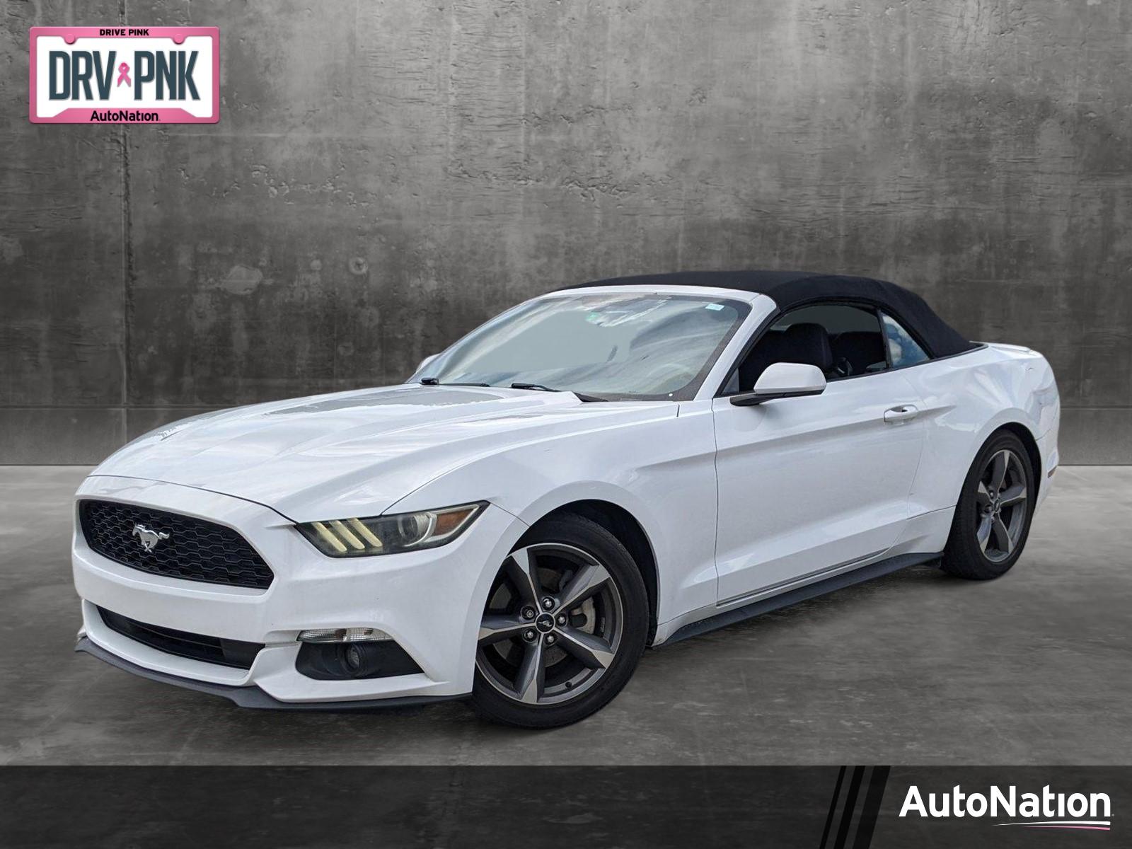 2017 Ford Mustang Vehicle Photo in PEMBROKE PINES, FL 33024-6534