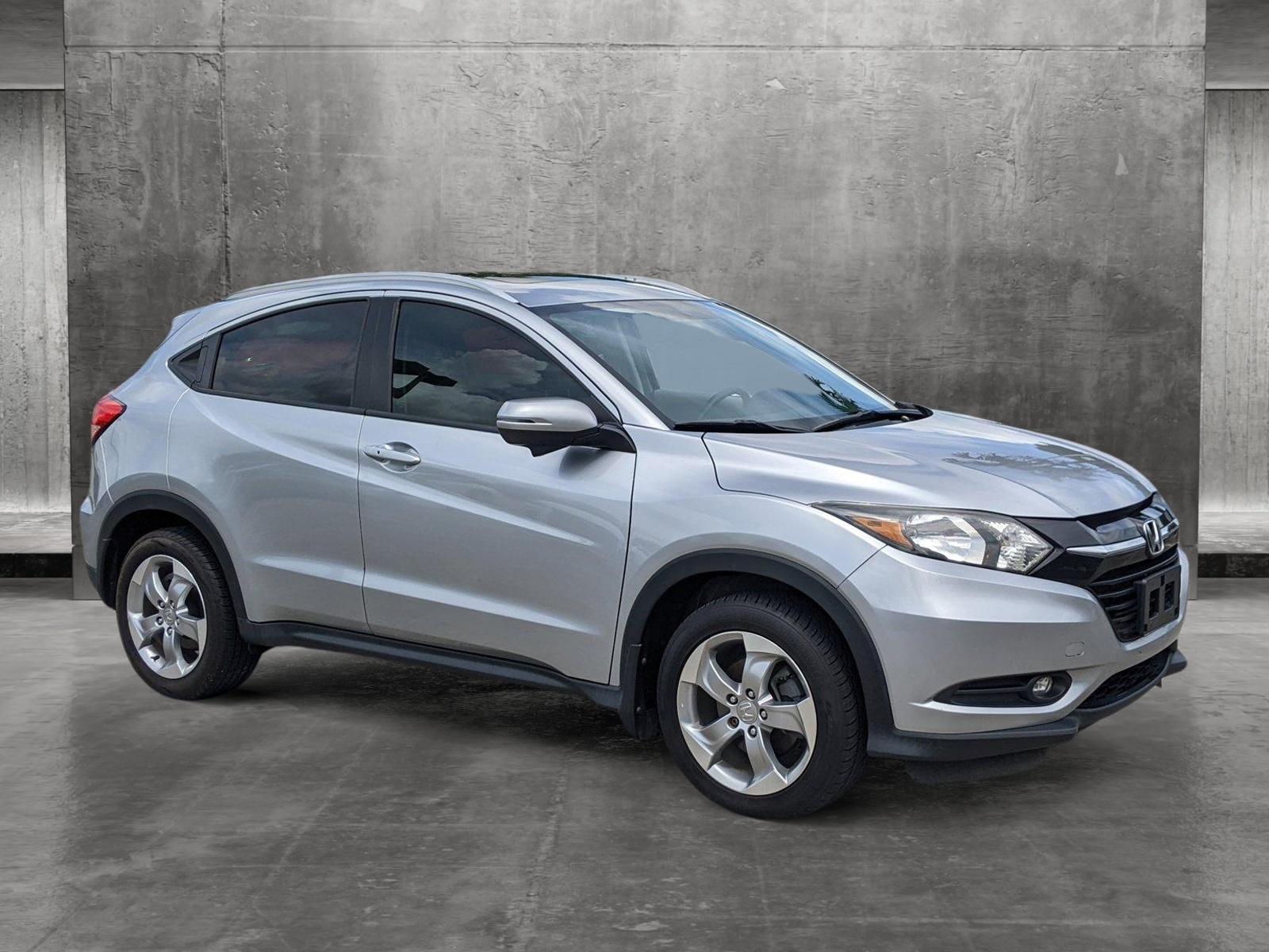 2017 Honda HR-V Vehicle Photo in PEMBROKE PINES, FL 33024-6534