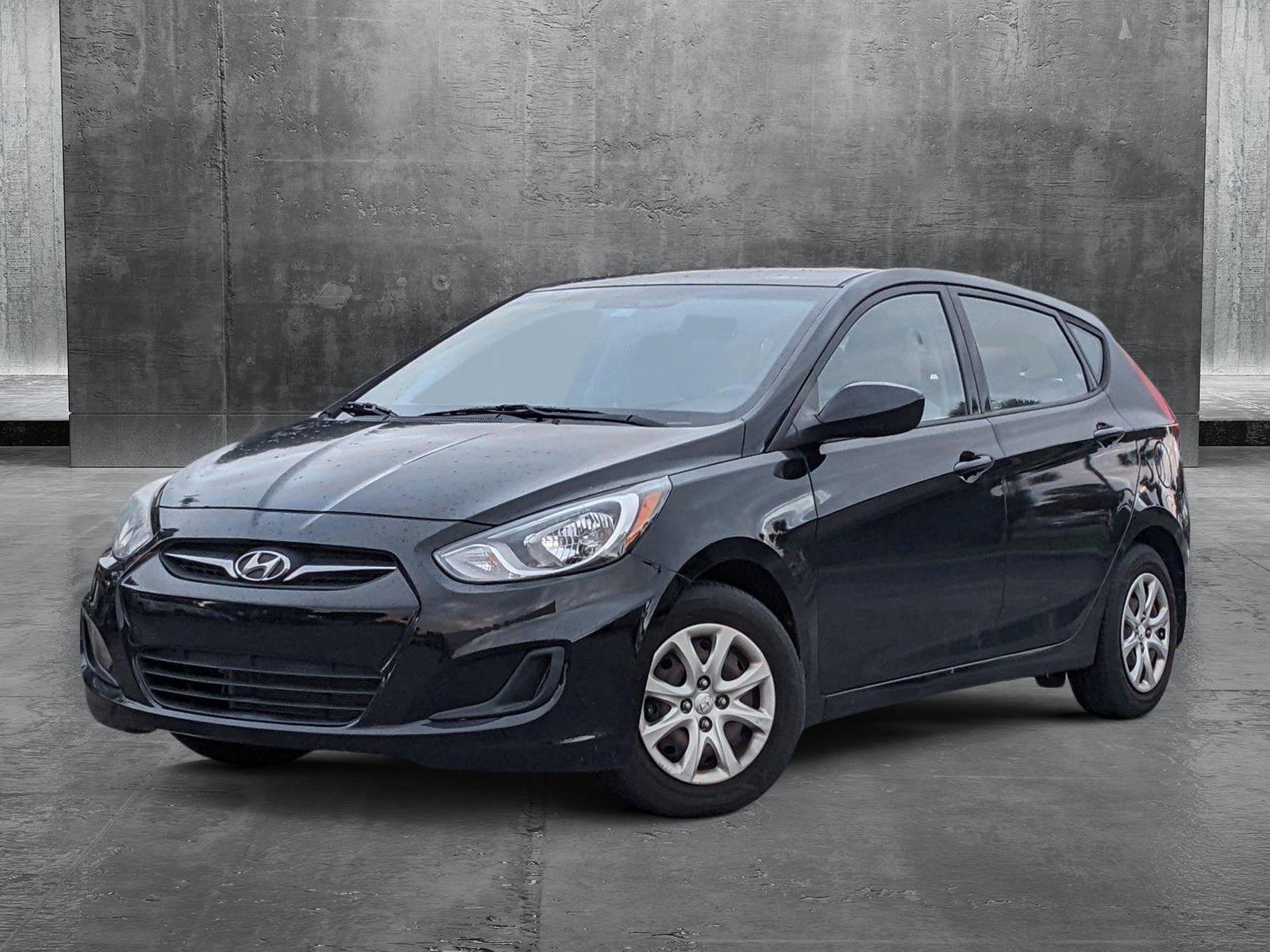 2012 Hyundai Accent Vehicle Photo in WEST PALM BEACH, FL 33407-3296