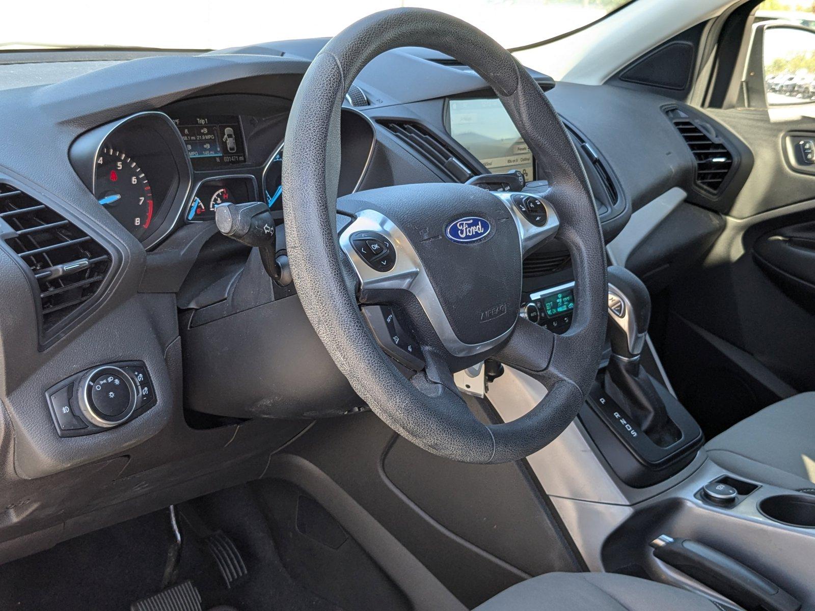 2016 Ford Escape Vehicle Photo in St. Petersburg, FL 33713