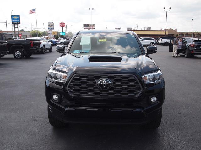 Used 2022 Toyota Tacoma TRD Sport with VIN 3TMCZ5ANXNM514226 for sale in Madison, IN