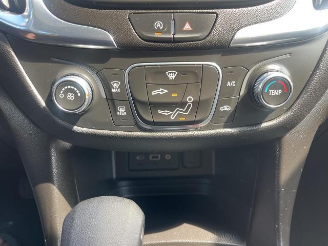 2022 Chevrolet Equinox Vehicle Photo in GREEN BAY, WI 54302-3701