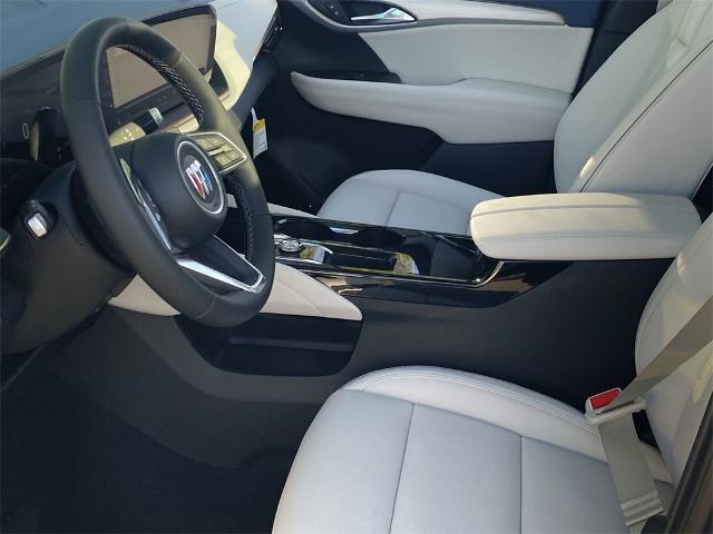 2024 Buick Envision Vehicle Photo in GOODYEAR, AZ 85338-1310