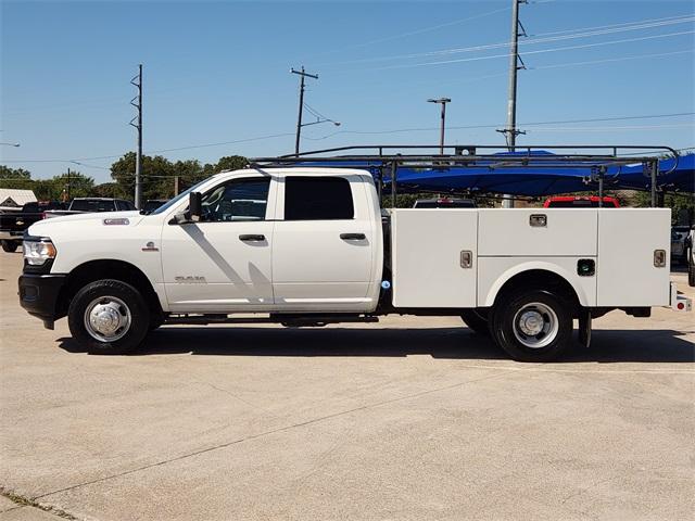 2020 Ram 3500 Chassis Cab Vehicle Photo in GAINESVILLE, TX 76240-2013