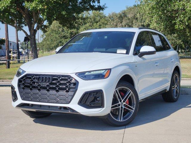 2025 Audi Q7 Vehicle Photo in HOUSTON, TX 77090