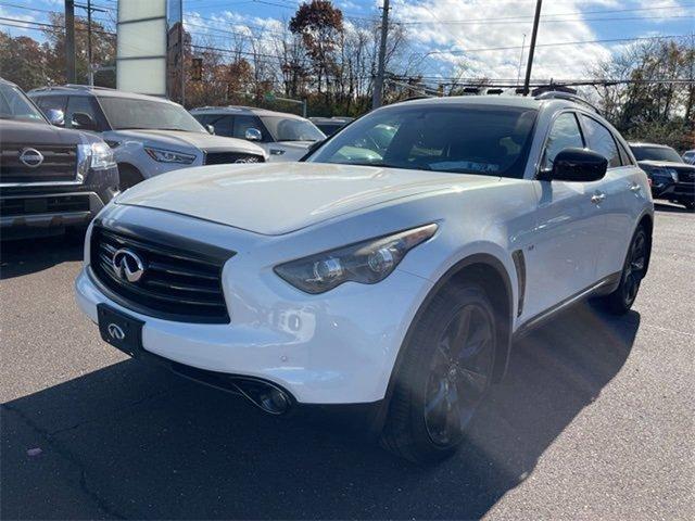 2016 INFINITI QX70 Vehicle Photo in Willow Grove, PA 19090