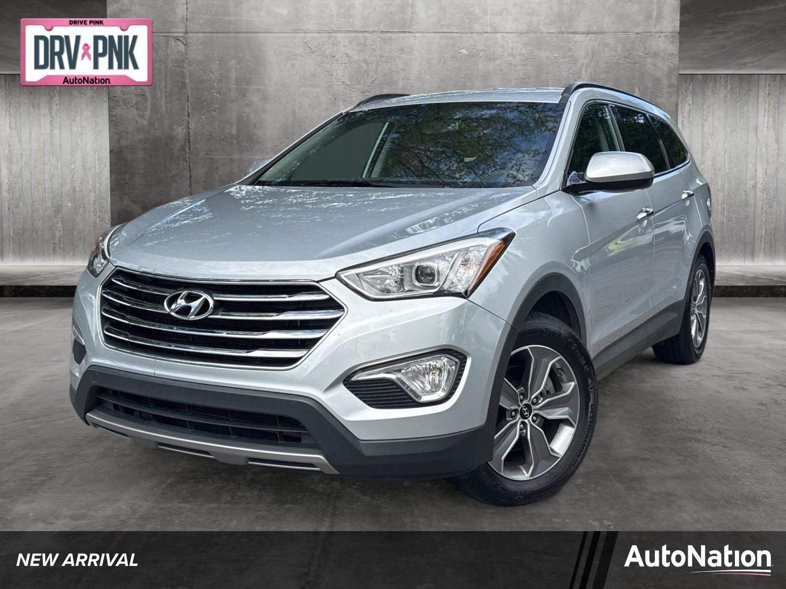 2016 Hyundai Santa Fe Vehicle Photo in MEMPHIS, TN 38115-1503