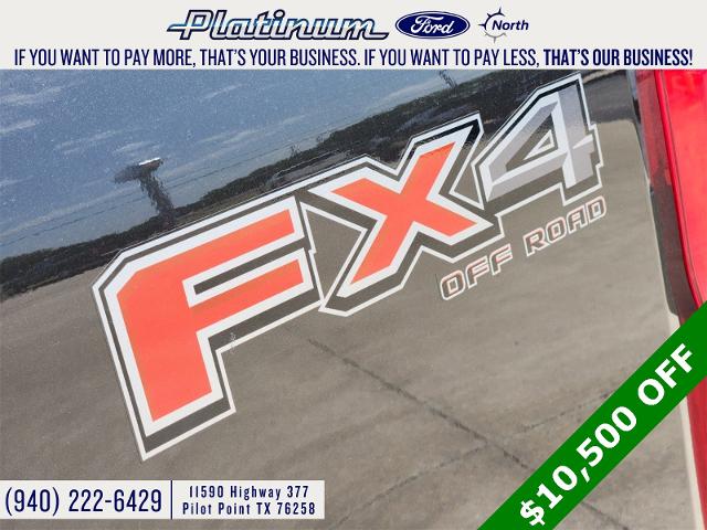 2024 Ford Super Duty F-250 SRW Vehicle Photo in Pilot Point, TX 76258-6053