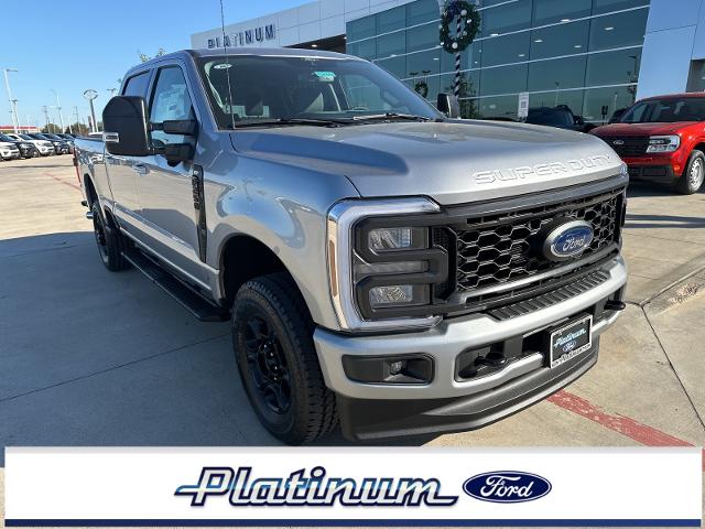 2024 Ford Super Duty F-250 SRW Vehicle Photo in Terrell, TX 75160