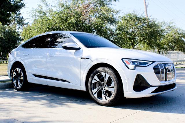 2022 Audi e-tron Sportback Vehicle Photo in HOUSTON, TX 77090