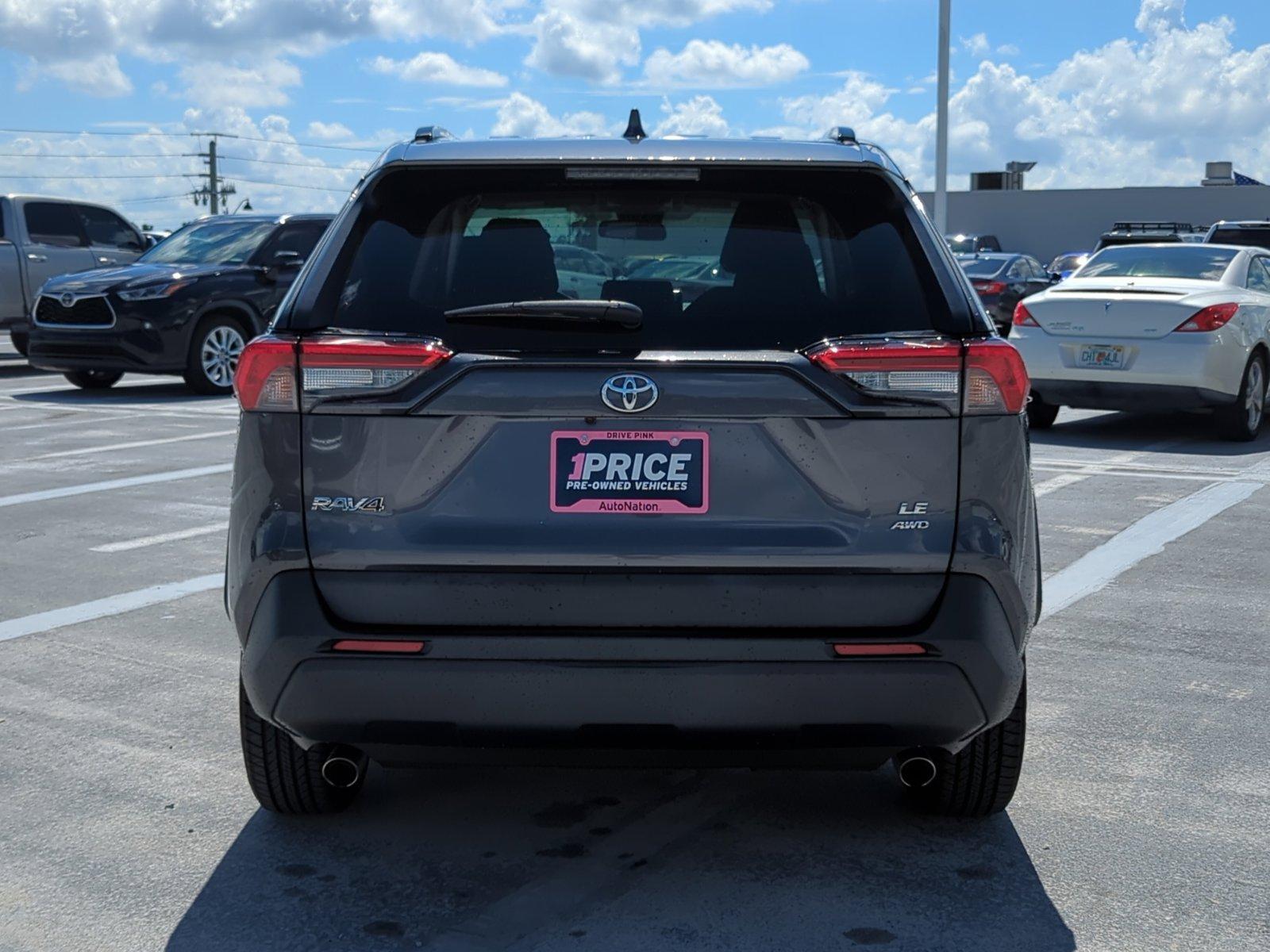 2021 Toyota RAV4 Vehicle Photo in Ft. Myers, FL 33907