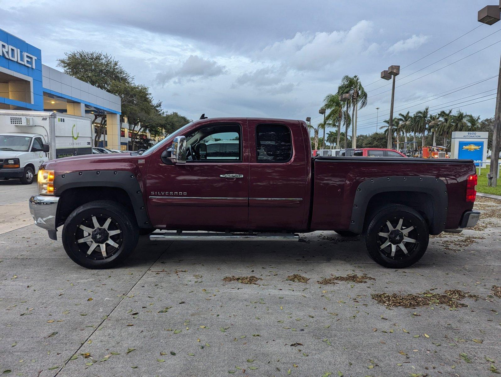 2013 Chevrolet Silverado 1500 Vehicle Photo in PEMBROKE PINES, FL 33024-6534