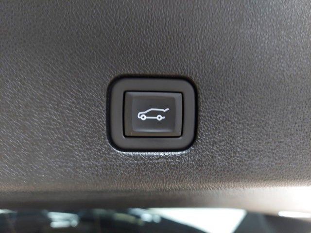 2024 Cadillac XT6 Vehicle Photo in SAUK CITY, WI 53583-1301