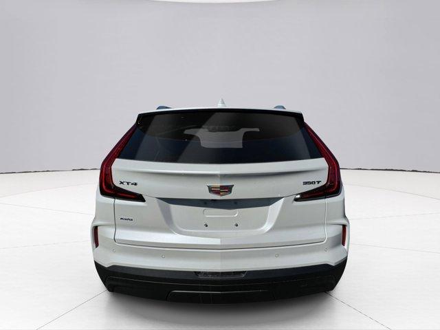 2024 Cadillac XT4 Vehicle Photo in LEOMINSTER, MA 01453-2952