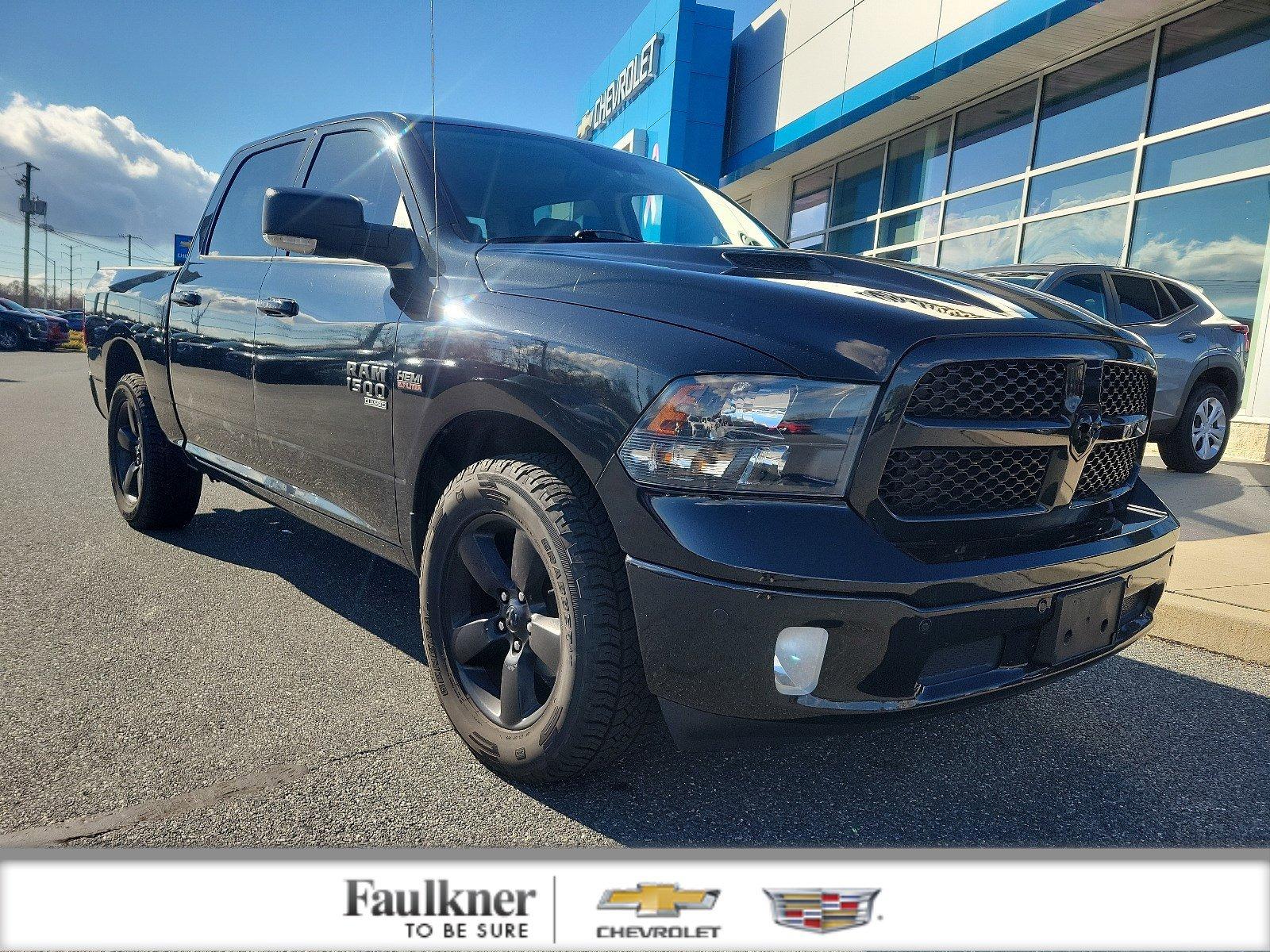 2019 Ram 1500 Classic Vehicle Photo in BETHLEHEM, PA 18017-9401