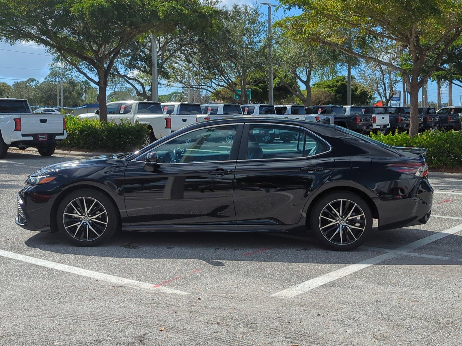 2023 Toyota Camry Vehicle Photo in Ft. Myers, FL 33907