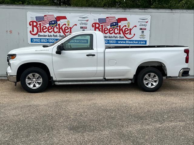 2023 Chevrolet Silverado 1500 Vehicle Photo in DUNN, NC 28334-8900