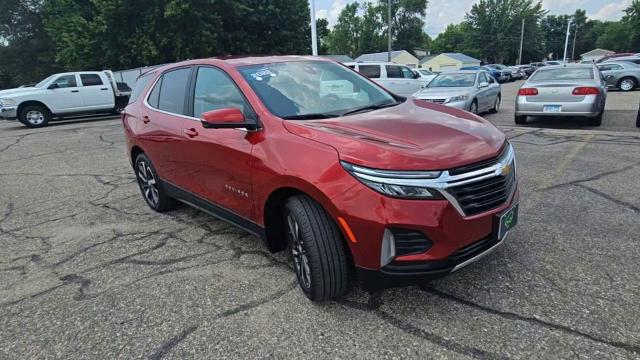 Used 2022 Chevrolet Equinox LT with VIN 3GNAXUEV9NL199580 for sale in Saint Cloud, Minnesota