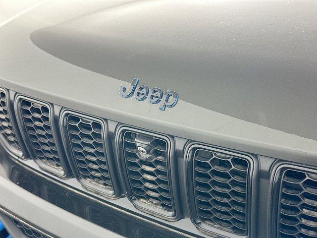 2024 Jeep Grand Cherokee 4xe Vehicle Photo in Doylsetown, PA 18901