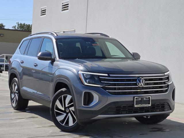 2024 Volkswagen Atlas Vehicle Photo in Weatherford, TX 76087