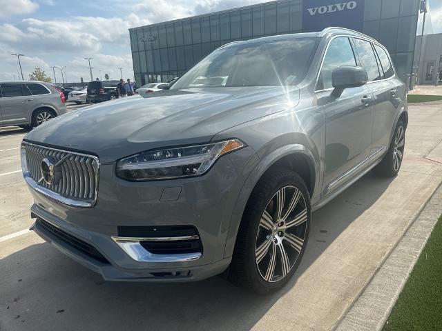 2025 Volvo XC90 Vehicle Photo in Grapevine, TX 76051