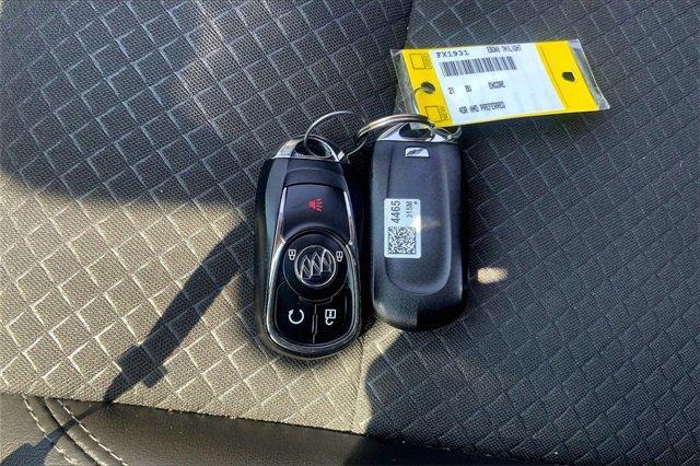 2021 Buick Encore Vehicle Photo in TOPEKA, KS 66609-0000