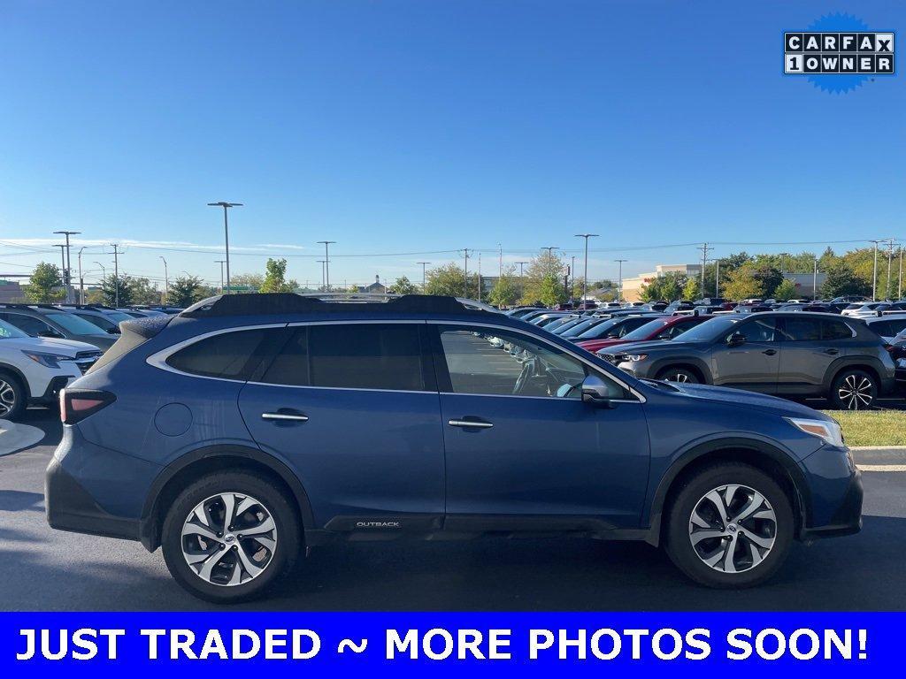 2020 Subaru Outback Vehicle Photo in Saint Charles, IL 60174