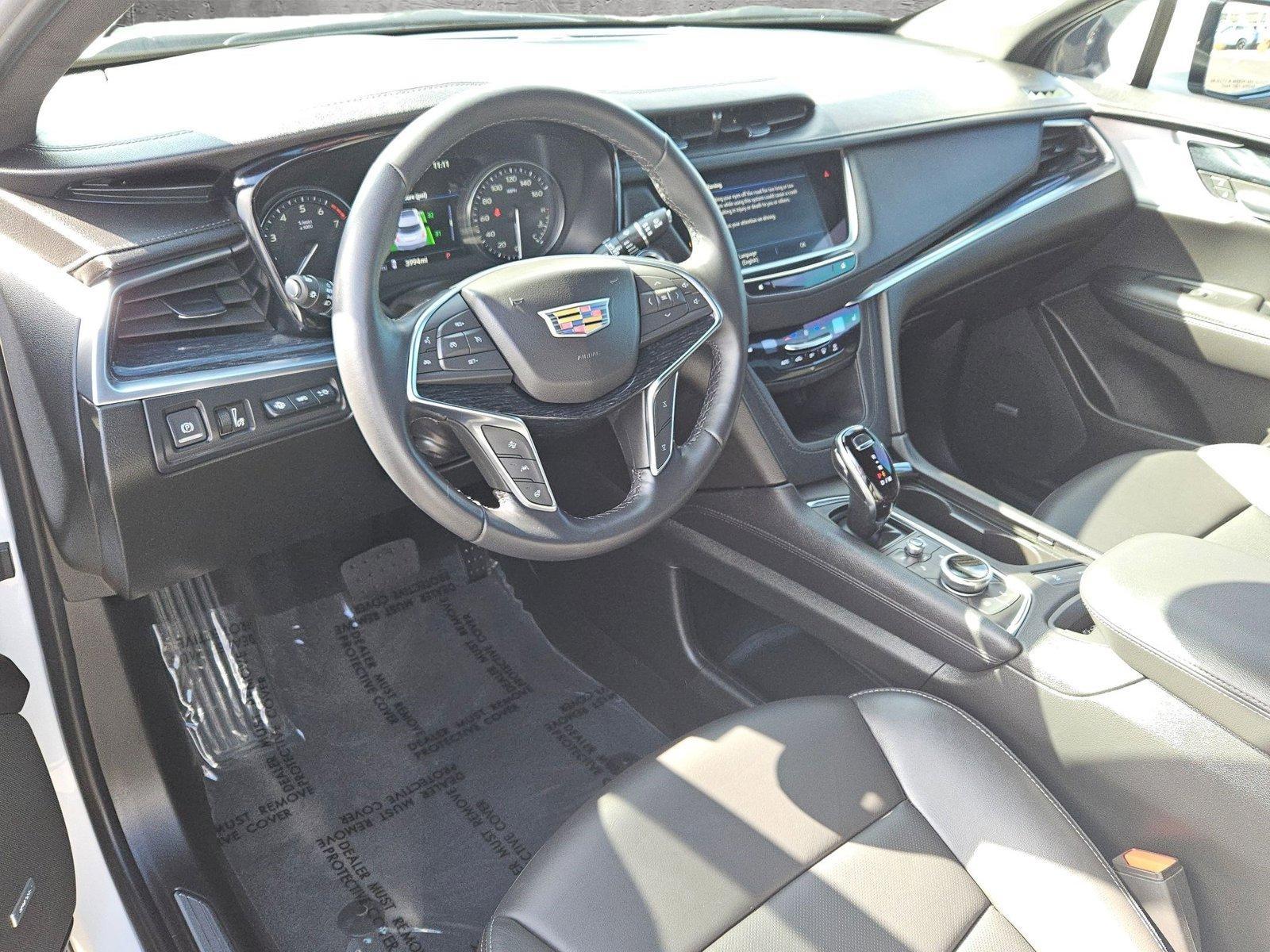 2024 Cadillac XT5 Vehicle Photo in MESA, AZ 85206-4395