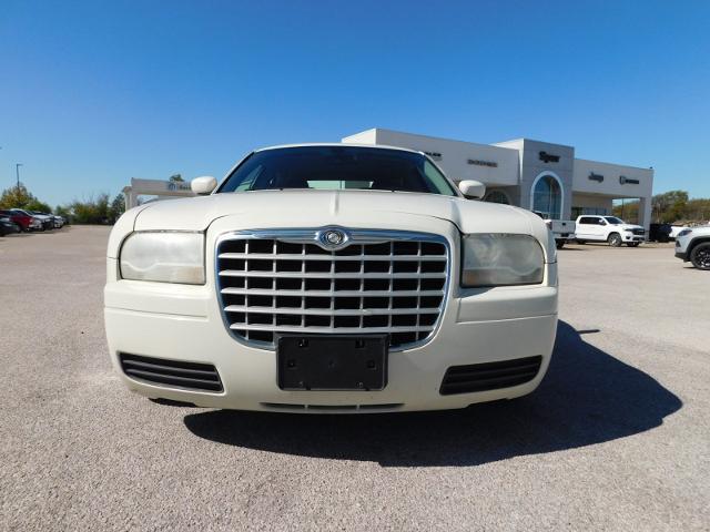 2007 Chrysler 300-Series Vehicle Photo in Gatesville, TX 76528