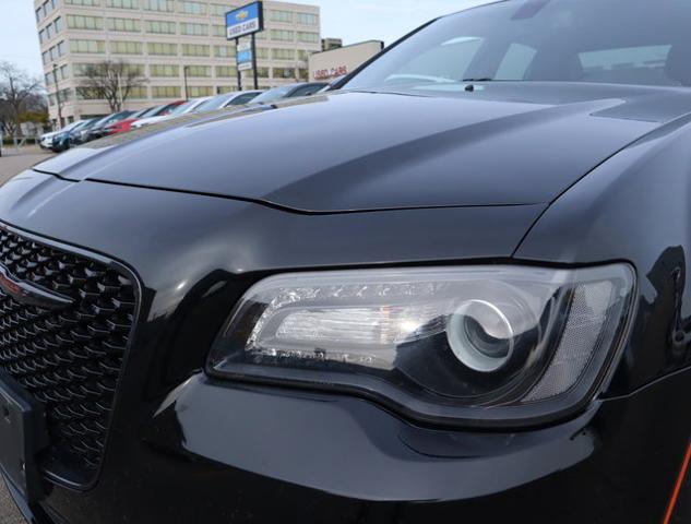 2022 Chrysler 300 Vehicle Photo in DETROIT, MI 48207-4102