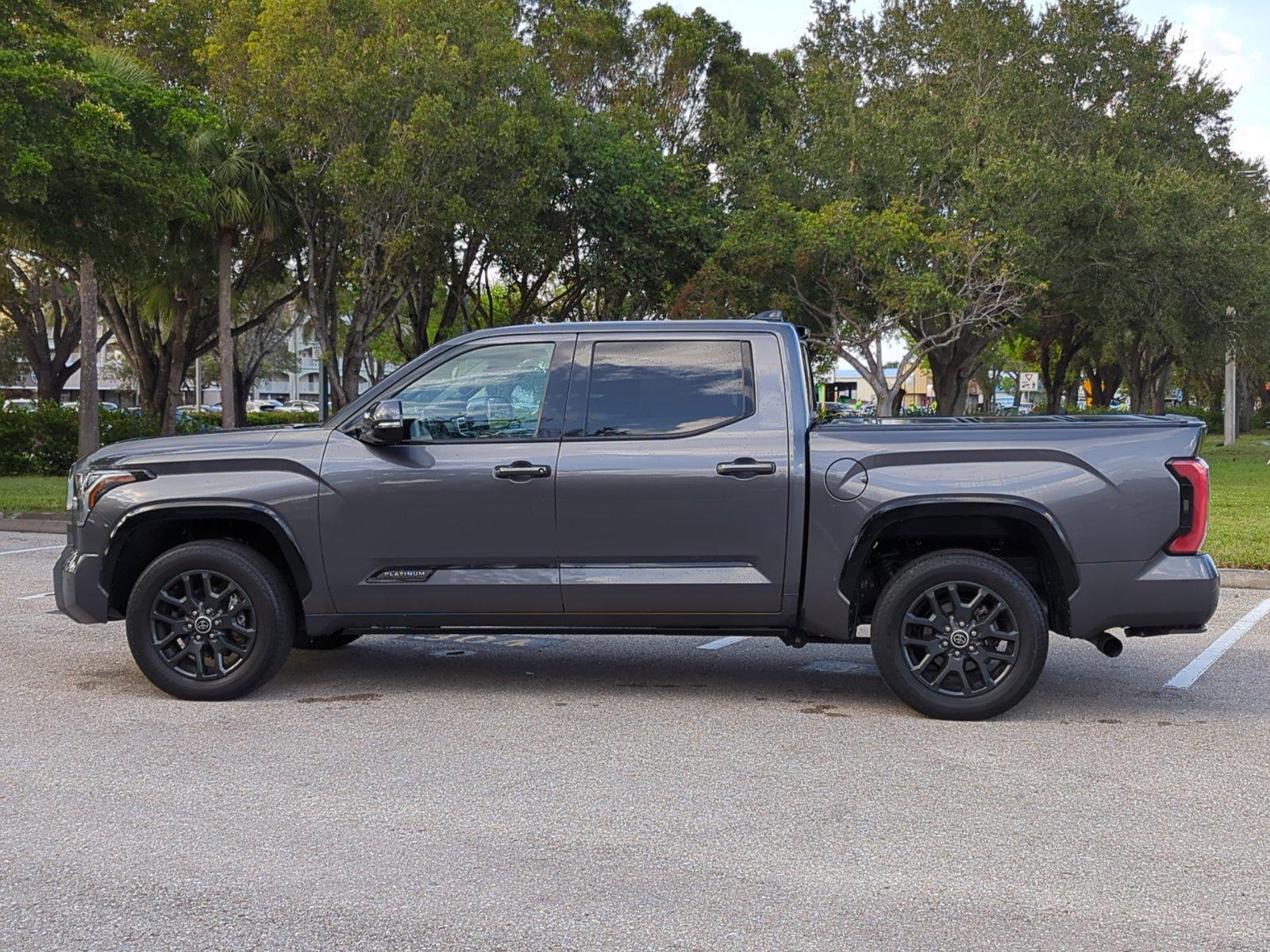 2022 Toyota Tundra 4WD Vehicle Photo in Ft. Myers, FL 33907