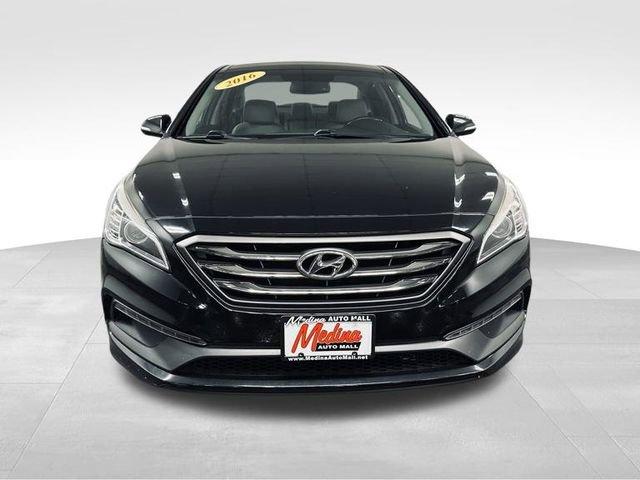 2016 Hyundai Sonata Vehicle Photo in MEDINA, OH 44256-9631