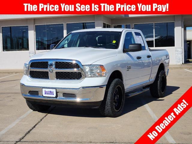 2021 Ram 1500 Classic Vehicle Photo in Cleburne, TX 76033