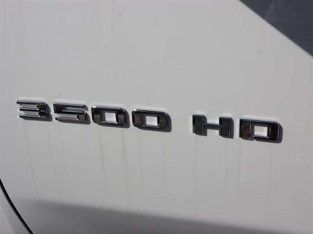 2023 Chevrolet Silverado 3500 HD CC Vehicle Photo in BARTOW, FL 33830-4397